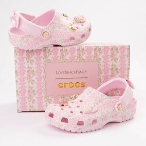 Toddle girls 11c LoveShackFancy x crocs kids classic clogs pink milk bow jibbitz